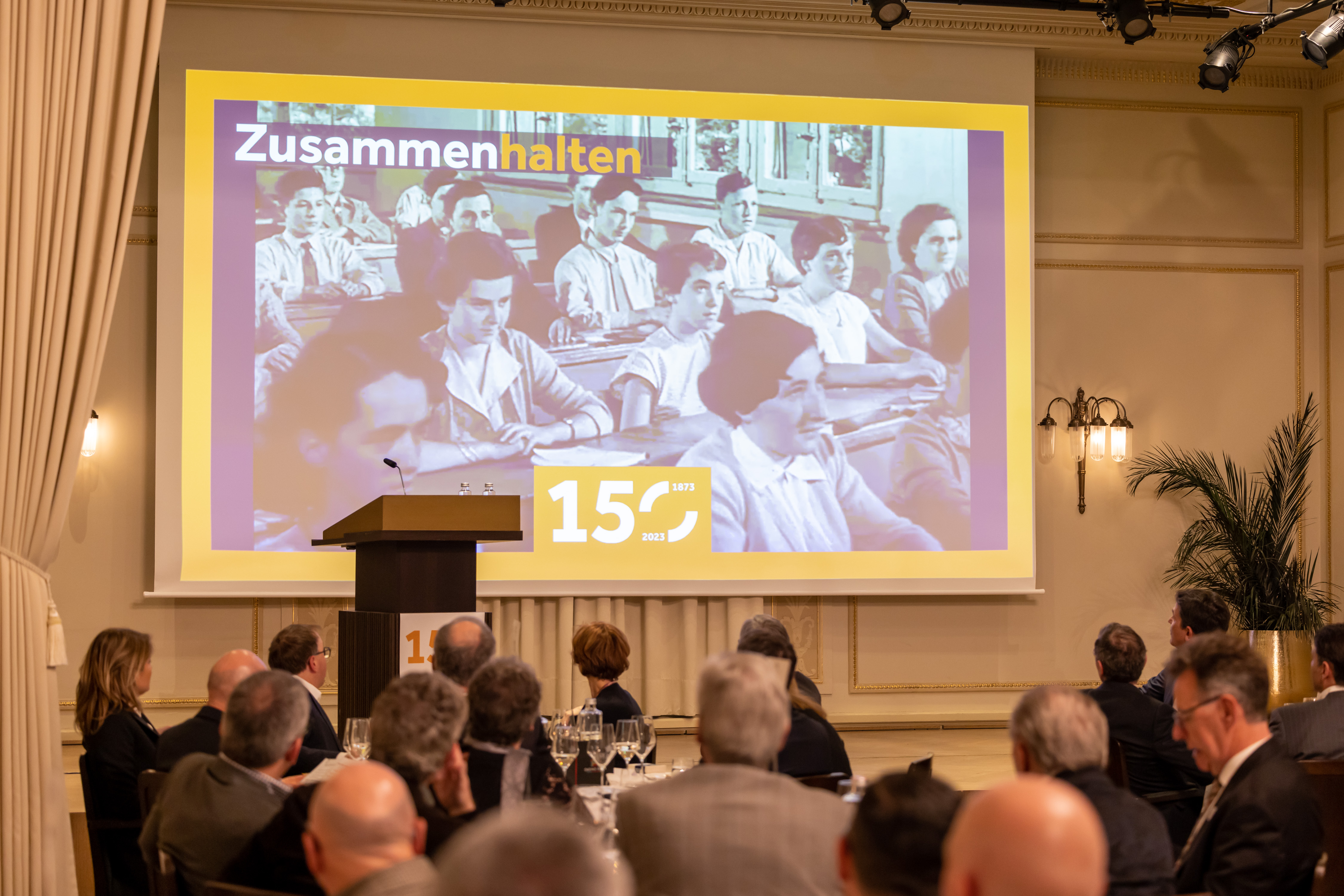 Bild-Slider zum offiziellen Festakt 150 Jahre in Bern